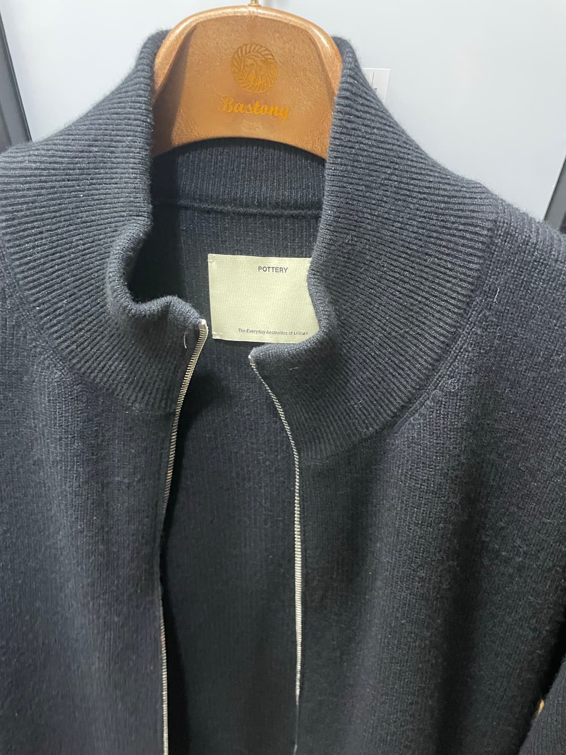 포터리 울 집업 니트 블랙 상품이미지6