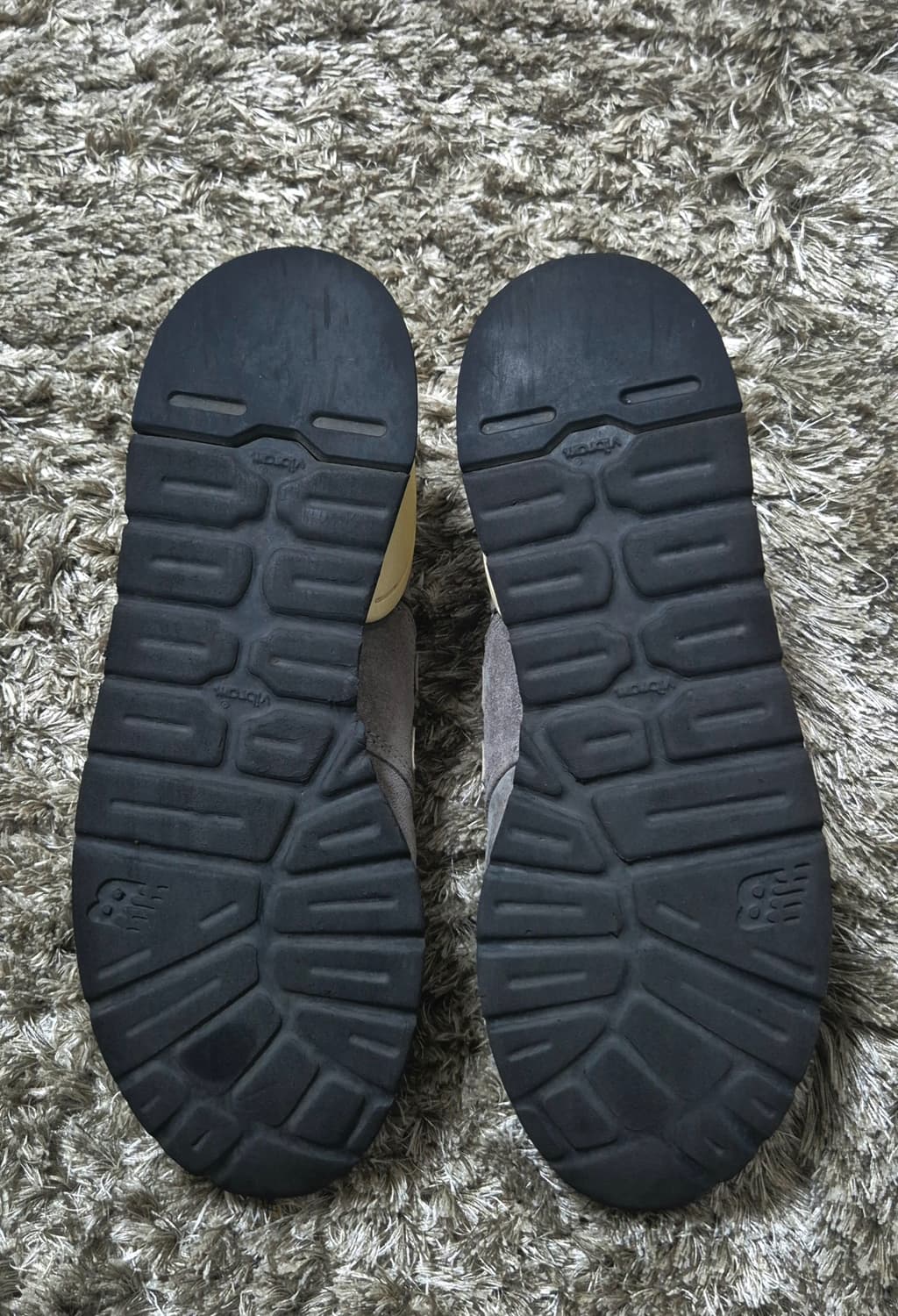 뉴발란스 990v1 메이드 인 USA 그레이 화이트 (275) 상품이미지7