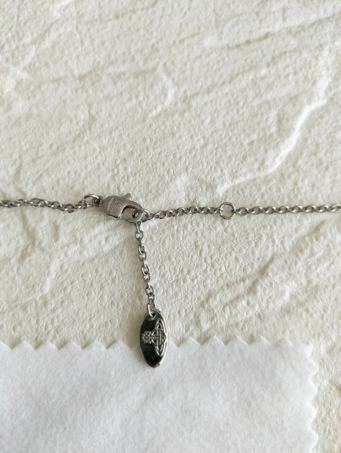 비비안웨스트우드 아카이브 화이트 크리스탈 큐빅 팬던트 목걸이 상품이미지5