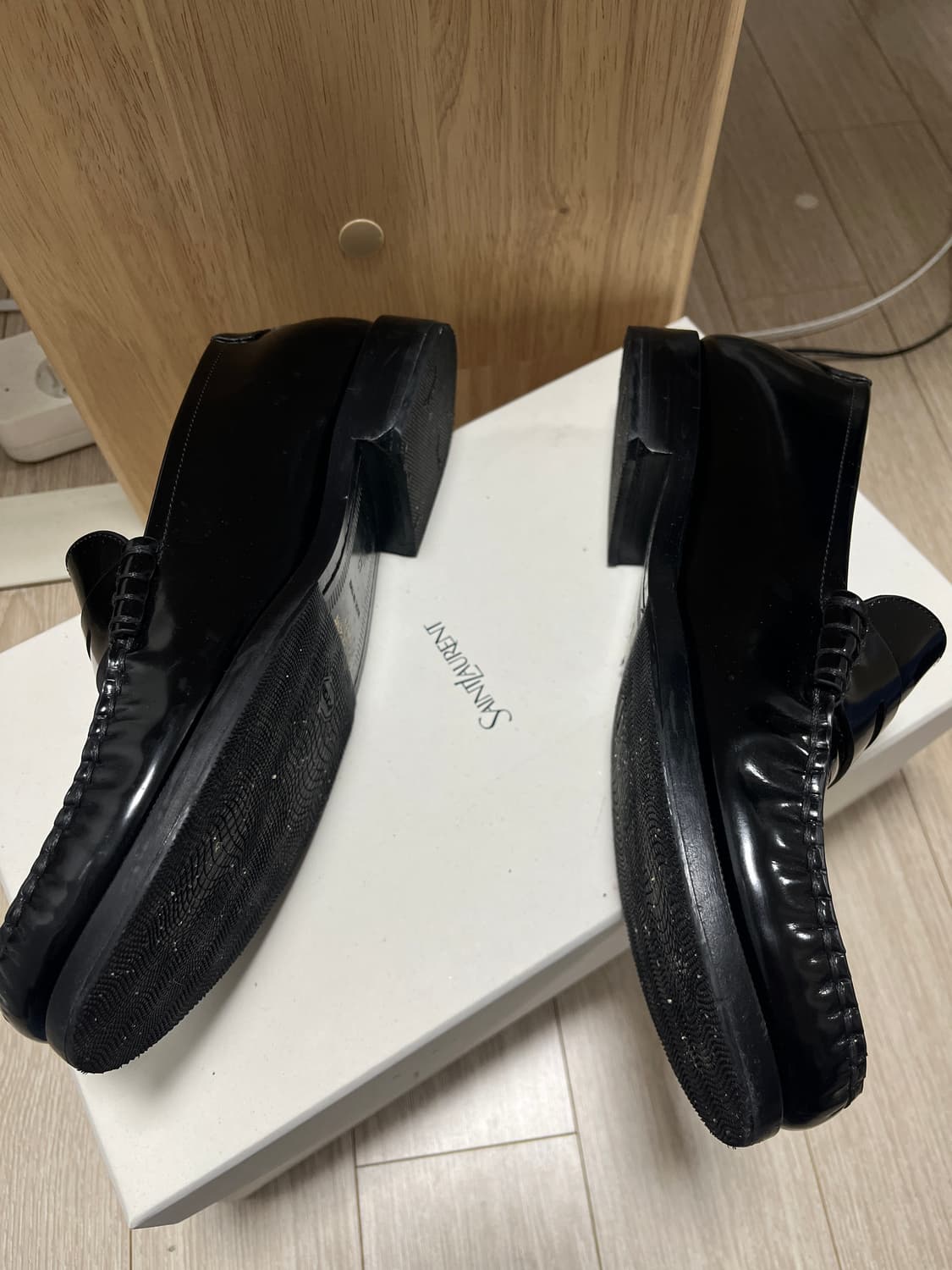 생로랑 모노그램 페니로퍼 42 상품이미지5