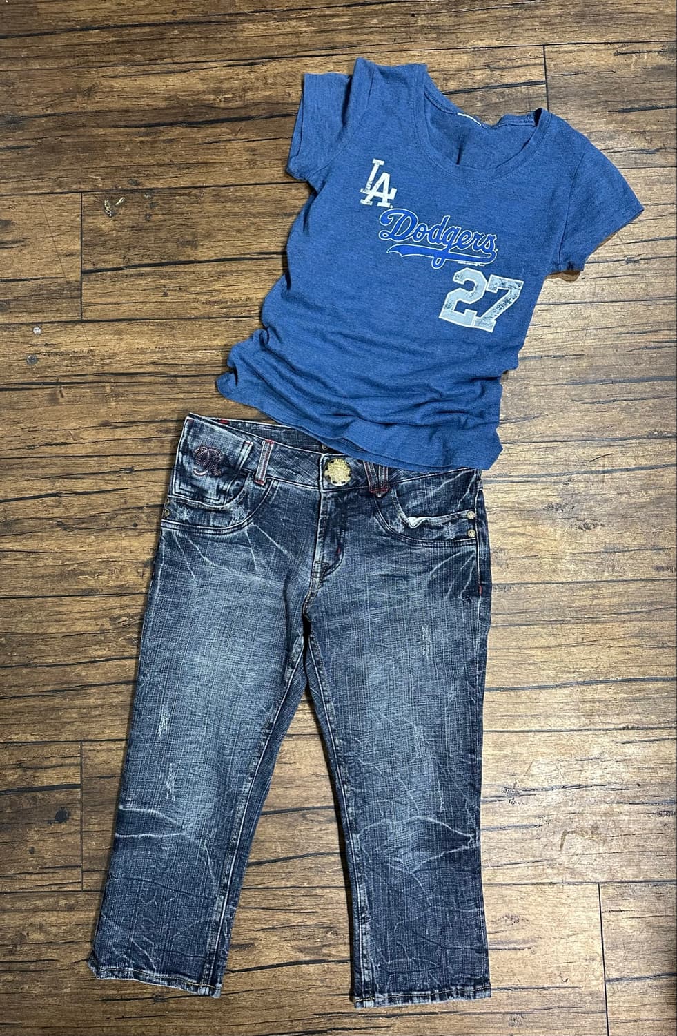 Y2K 다저스 반팔티 + ORIRIN JEANS 윙자수 크롭 데님 팬츠 상품이미지2