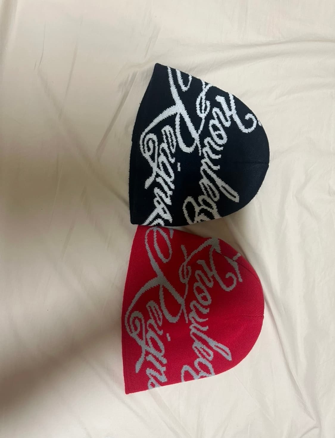 슈프림 Knowledge Reigns Beanie 상품이미지1