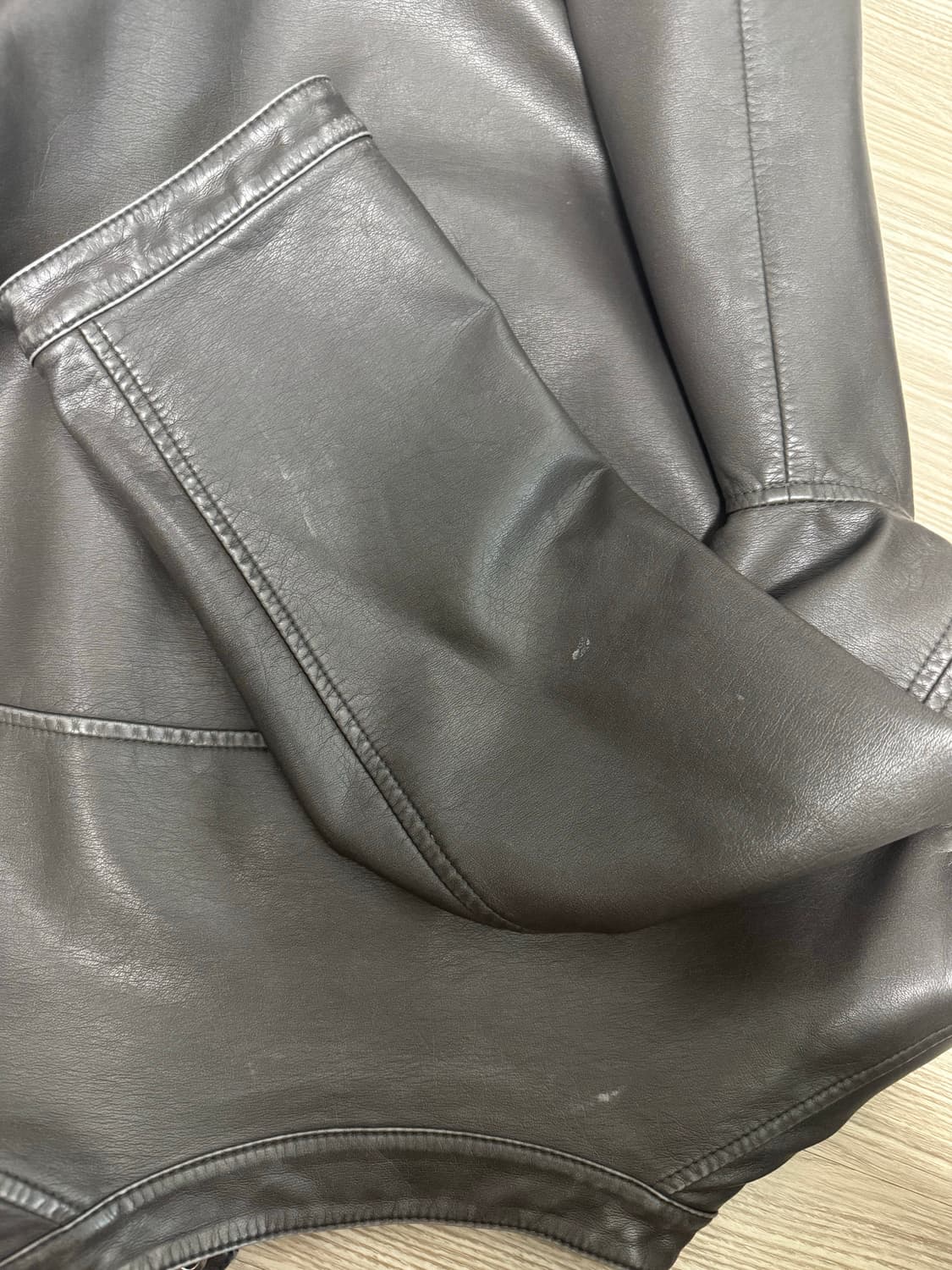 브플먼트 워싱비건레더자켓  상품이미지10