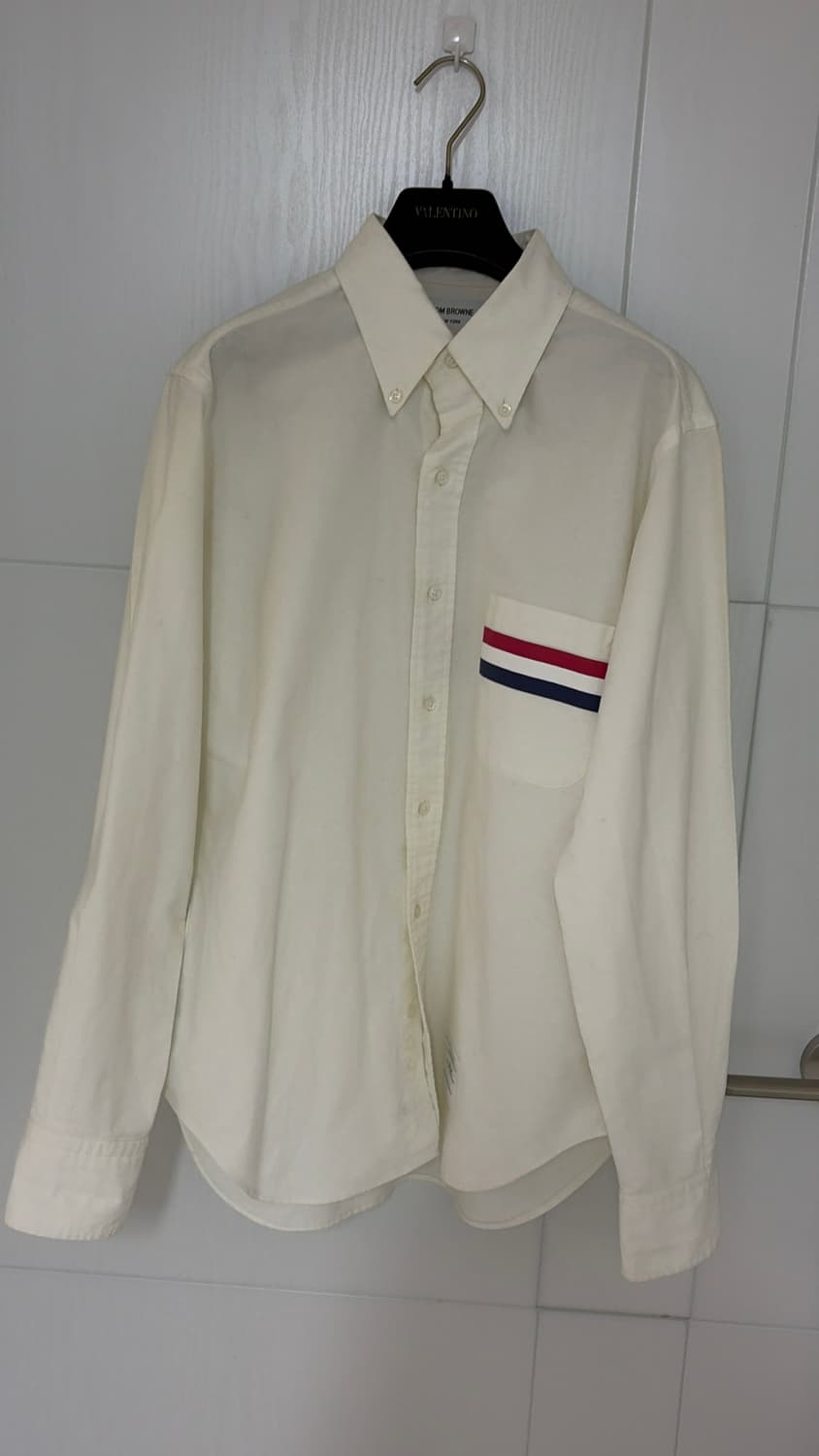  톰브라운 화이트셔츠 3사이즈 (100사이즈) 정품 상품이미지1