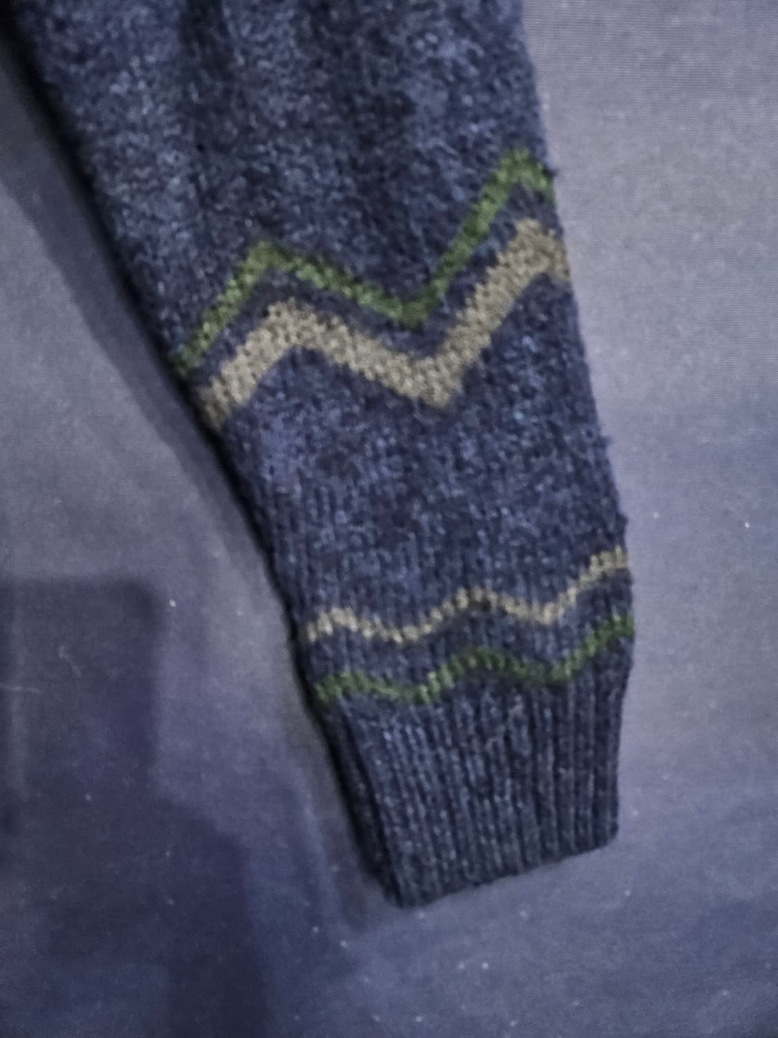 로드사인 네이비 배색 남성 슬림핏 95 니트 상품이미지5