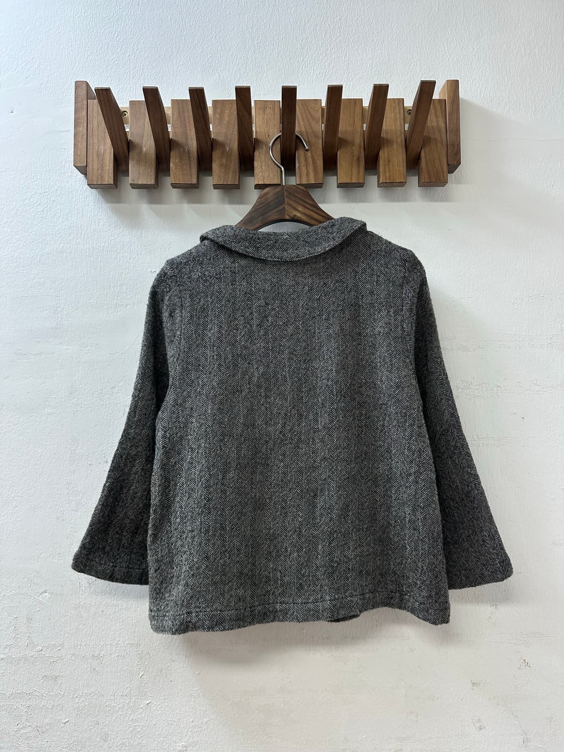 일본빈티지 울100% 헤링본 사와코 둥근카라 케이프 플레어 코트 상품이미지6