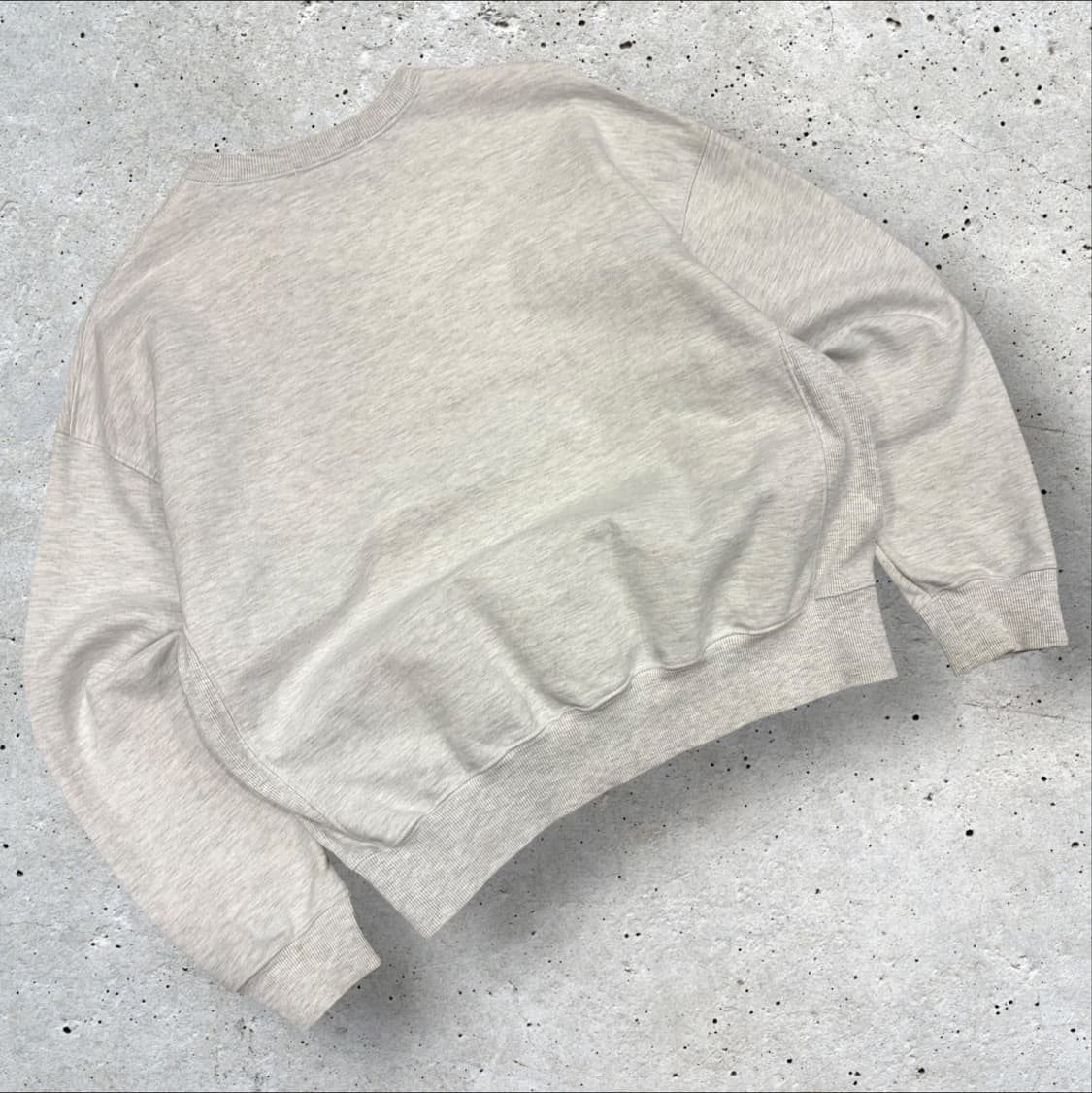 [os] 마르디 메크르디 플라워 맨투맨 그레이 C547 상품이미지2