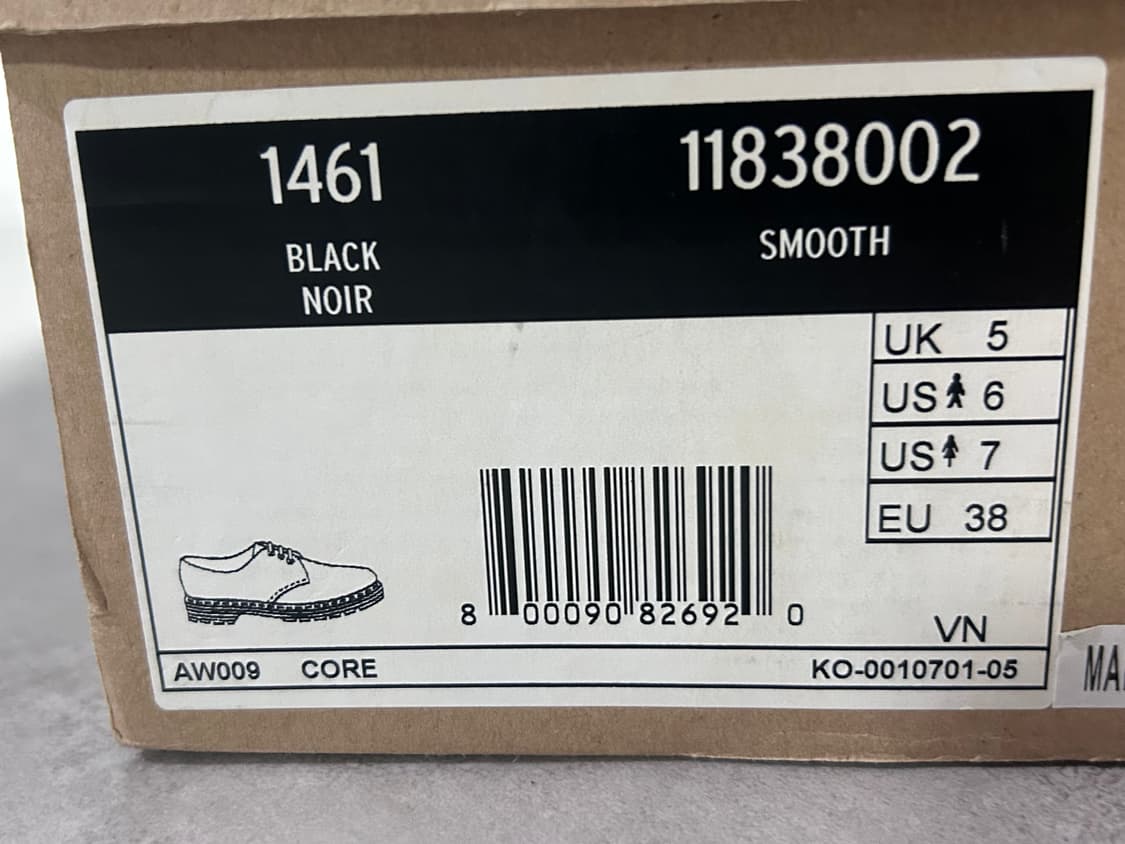 닥터마틴 1461 블랙 스무스 uk6 (240) 상품이미지5