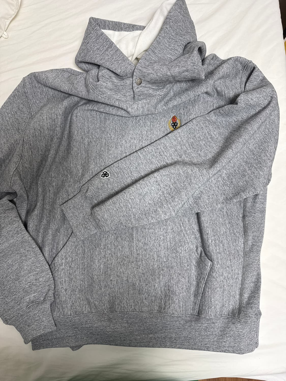 헤리티지플로스 chest 221 reverse hoodie 상품이미지1