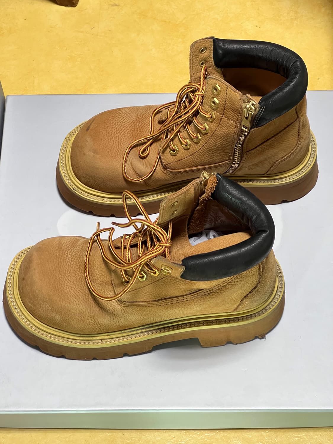 쏘유레슈어 벨루가 카멜 250 사이즈 상품이미지4