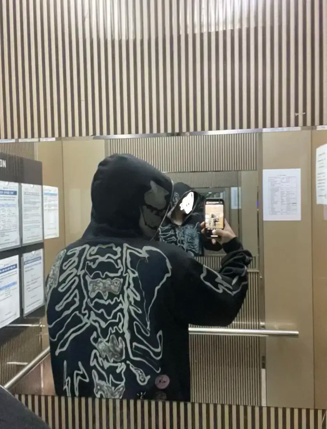 트래비스 스캇 캑터스 잭 프라그먼트 스켈레톤 그래피티 풀 집 후드 상품이미지3