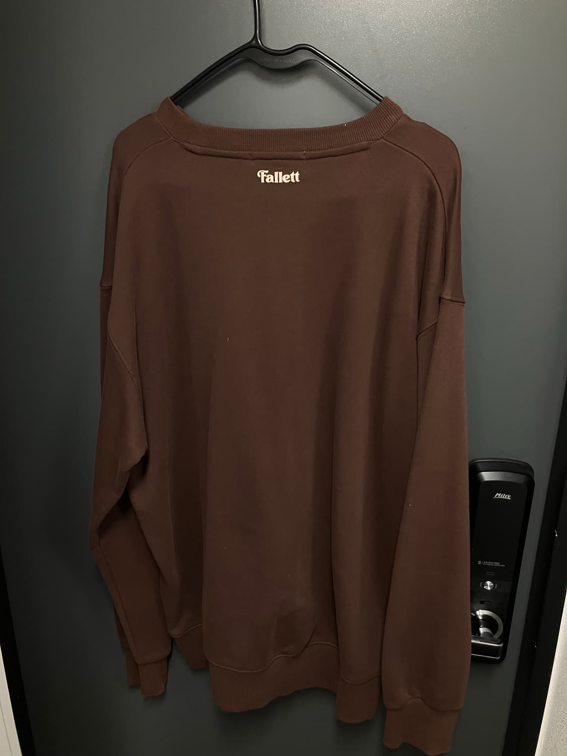 팔레트 맨투맨 팔아요 상품이미지2