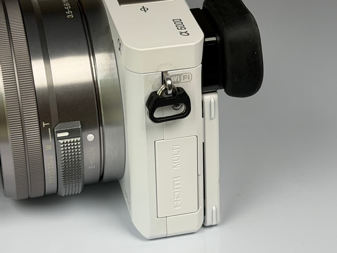 소니 A6000 화이트 미러리스 카메라 상품이미지2