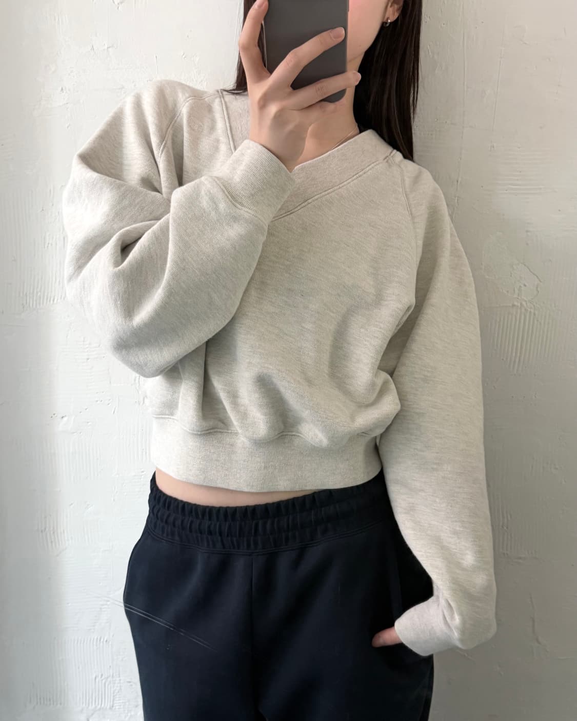 Recto 렉토 브이넥 크롭 맨투맨 상품이미지2