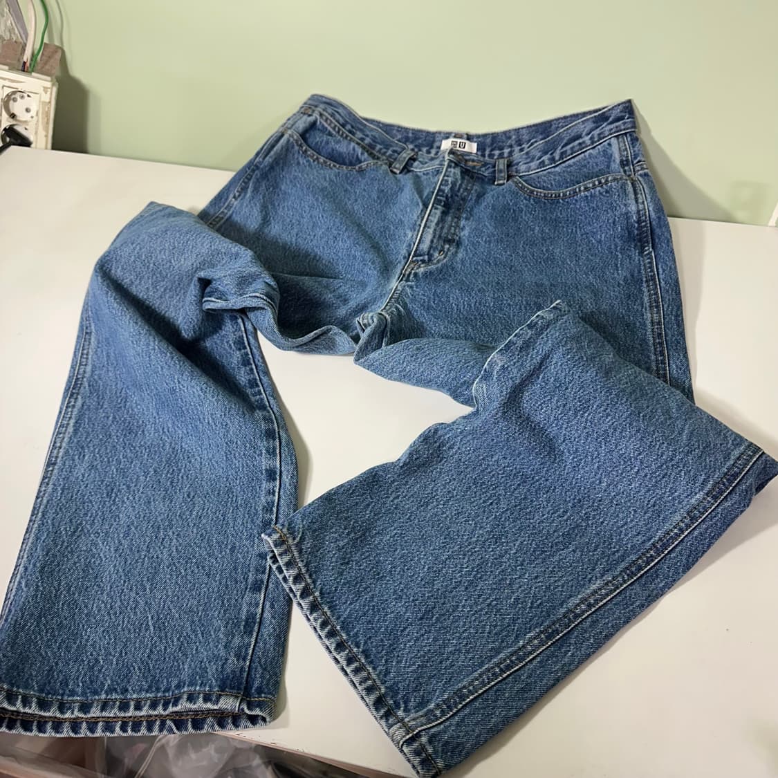 32 M-L 유니클로U 레귤러 일자핏 데님팬츠 청바지 상품이미지4