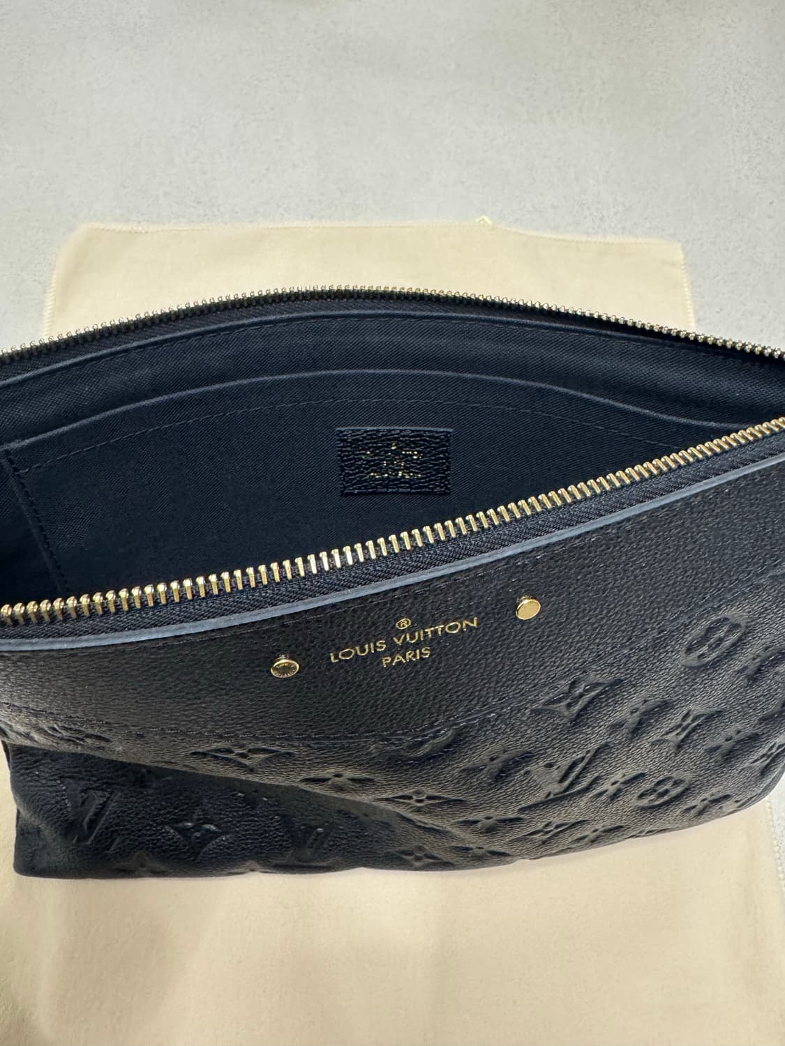 루이비통 모노그램 앙프렝뜨 클러치 상품이미지6