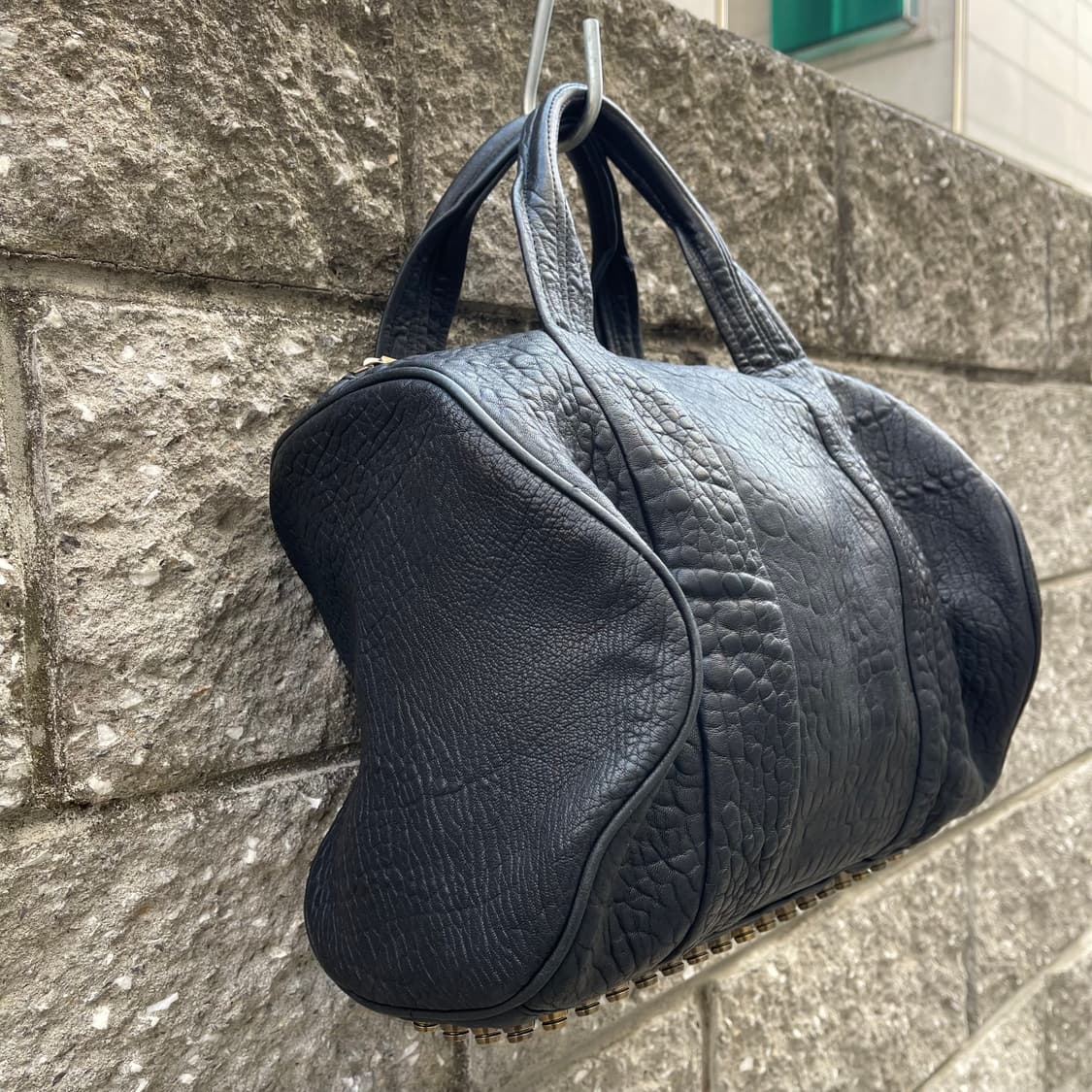 [OS] Alexander Wang 블랙 가죽 토트백 상품이미지3