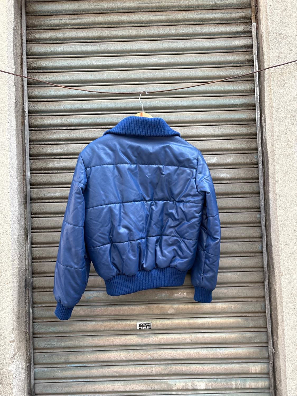 UCLA 데상트 코발트블루 패딩 상품이미지3