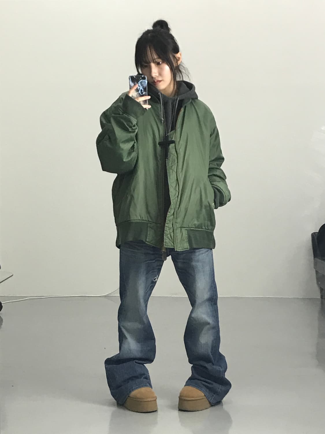 Earth Explorer MA-1 Bomber Jacket 상품이미지1