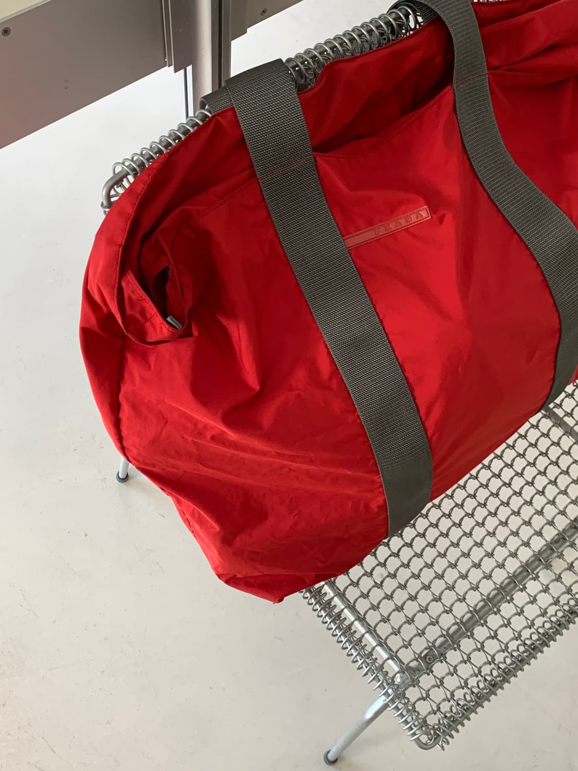 00's "PRADA" Big Tote Bag (rare piece) 상품이미지2