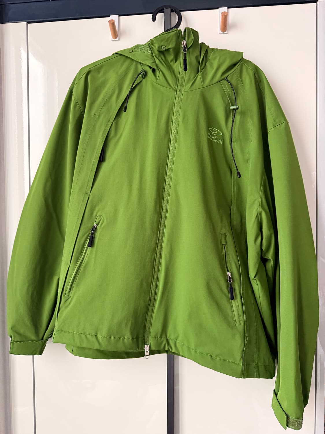 트래블 워크샵 바람막이 팝니다 (1회착용) 상품이미지1