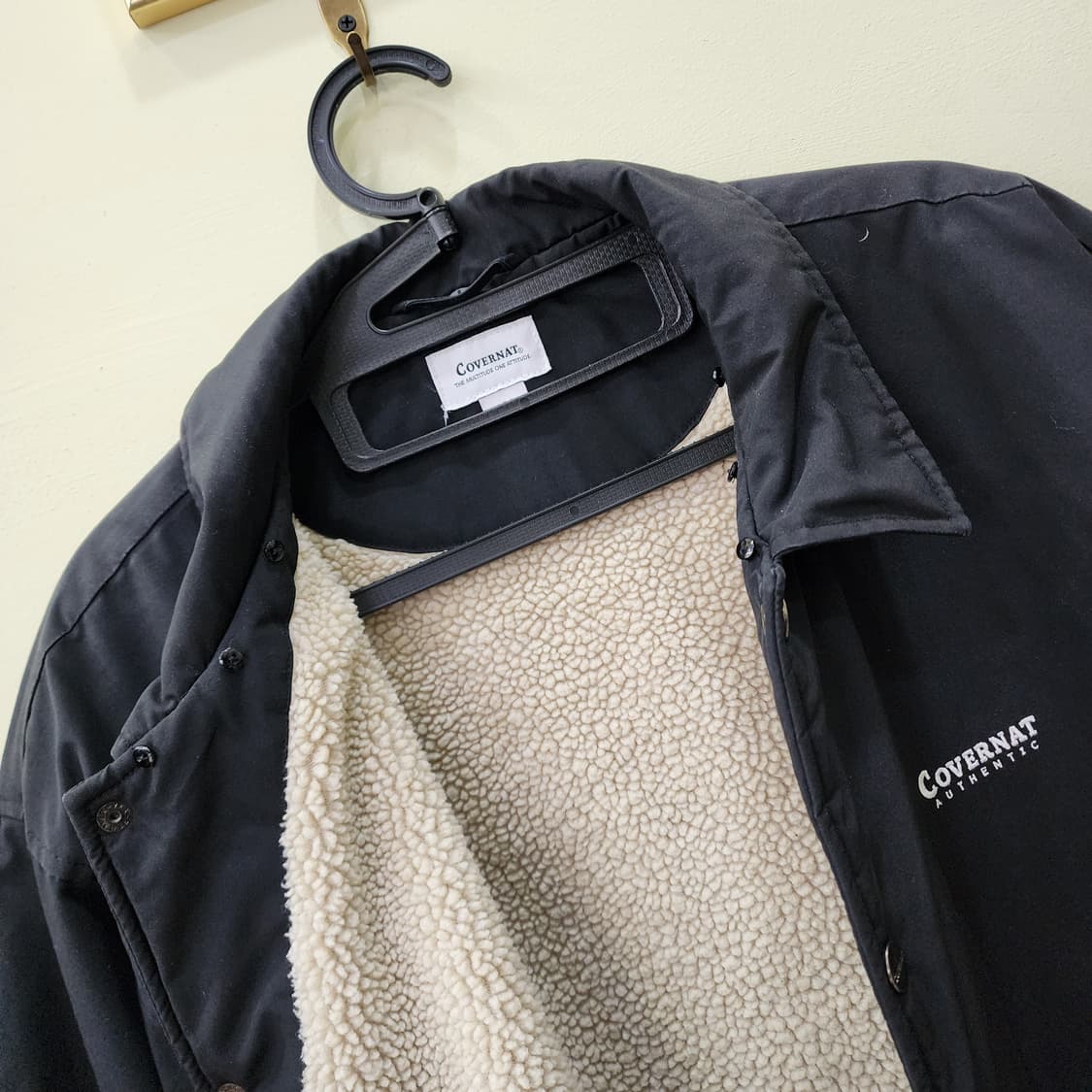 커버낫 로고 코치 자켓 상품이미지3