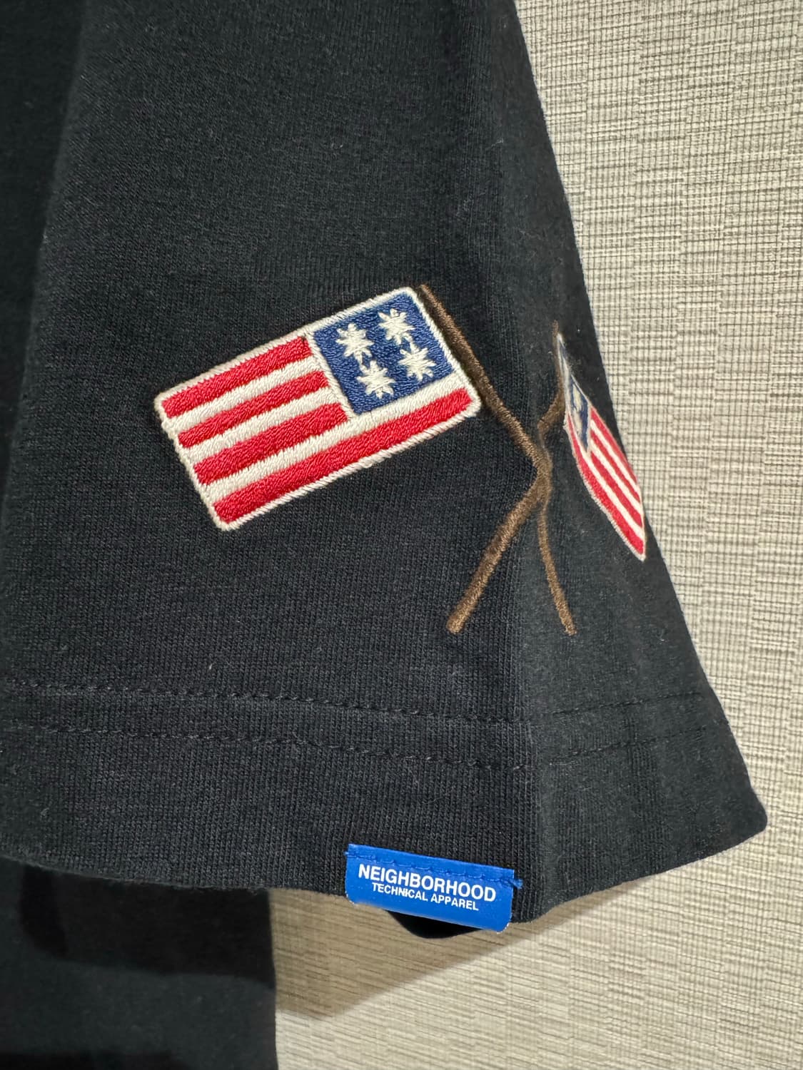 네이버후드 티셔츠 상품이미지4