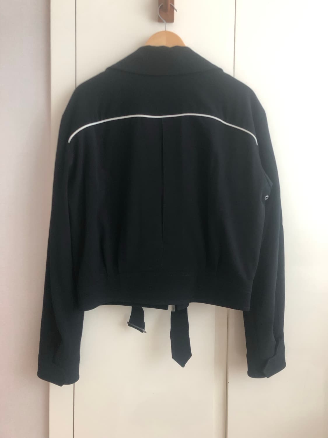 아르마니 꼴레지오니 벨티드 자켓 상품이미지3