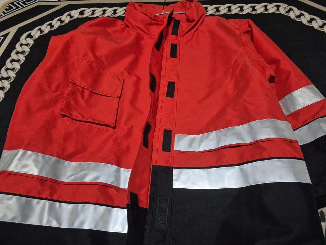 (제이홉 착용)발렌시아가 18F/W 비대칭 풀드 파카 자켓 40 정품 상품이미지3