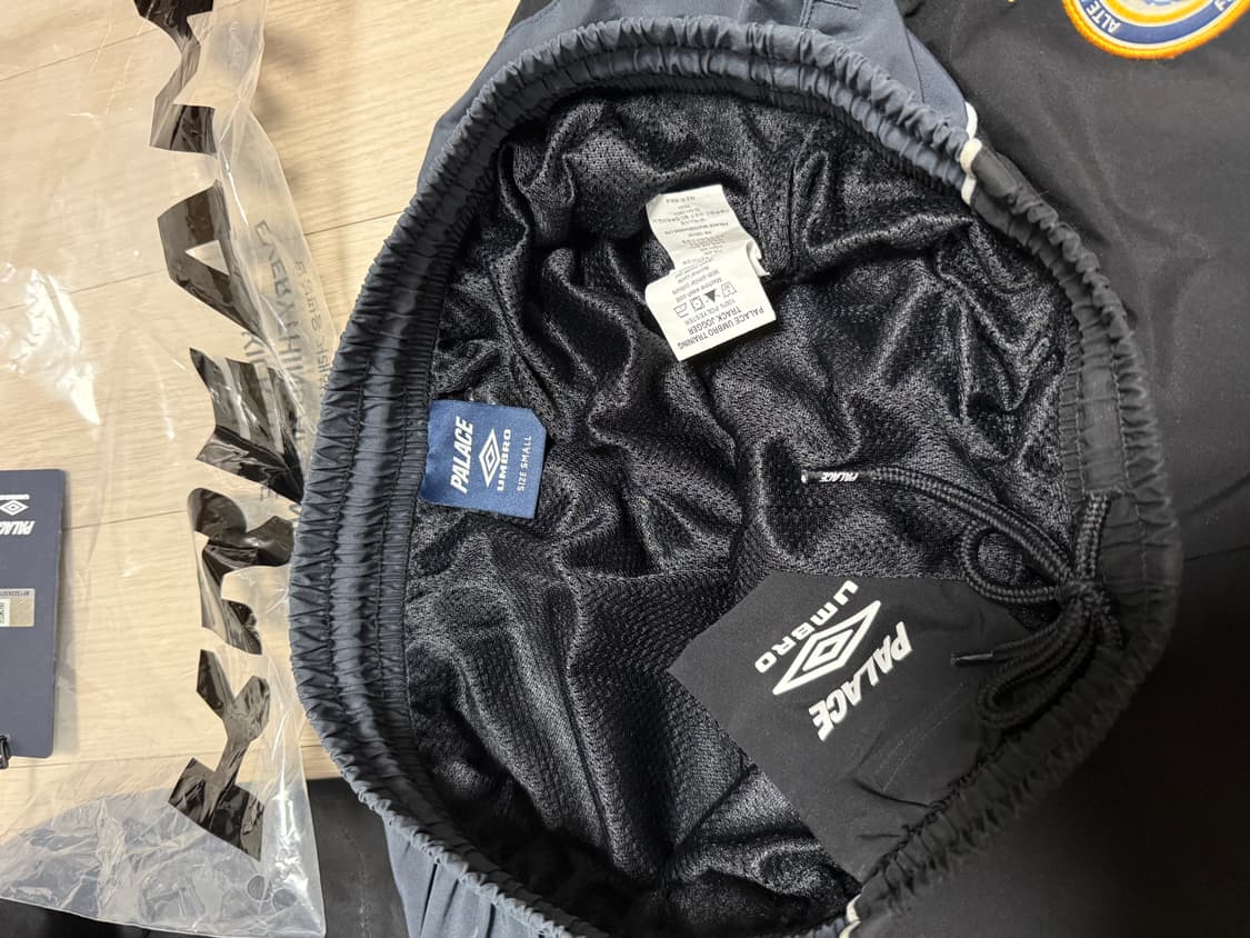 엄브로x팔라스 트랙팬츠 S 블랙 상품이미지2