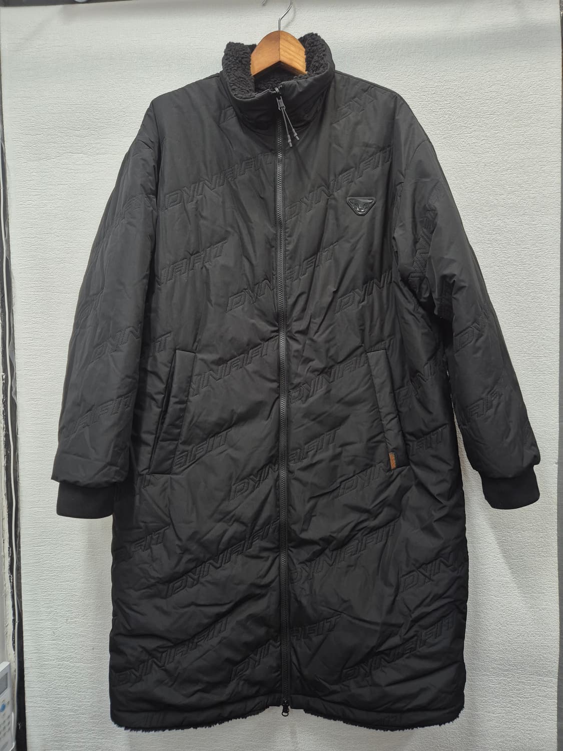 다이나핏 양면 뽀글이 롱패딩 블랙 / 105 상품이미지1