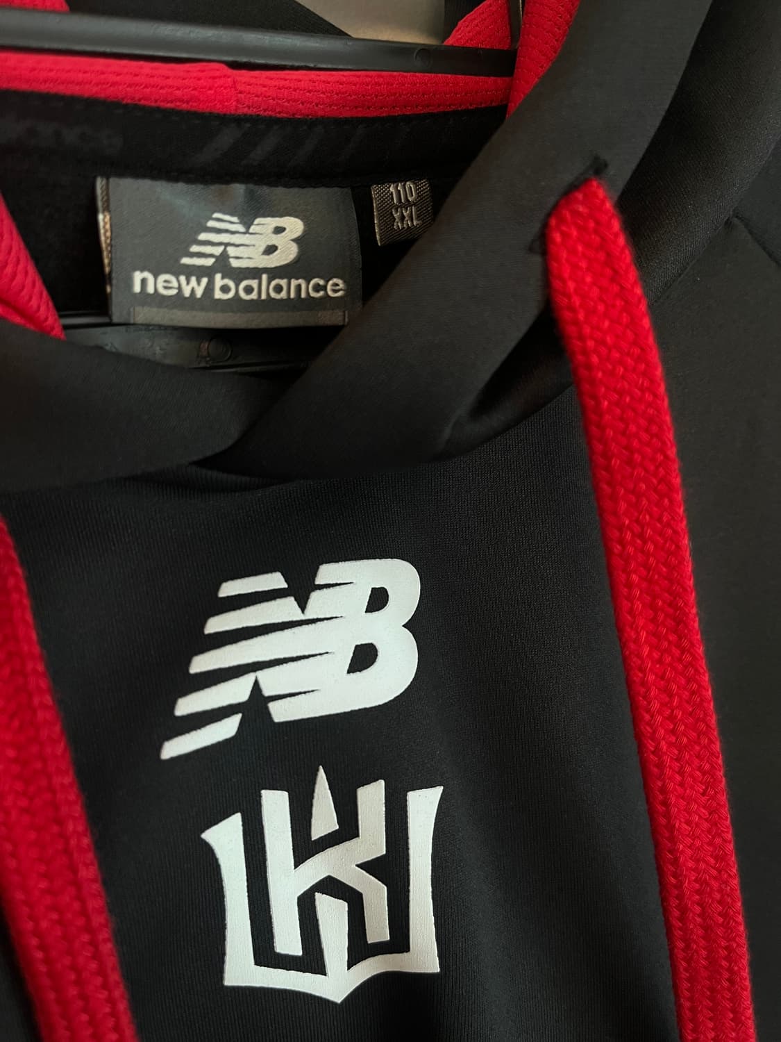 [2XL/110] KT케이티 위즈X뉴발란스 후드티 블랙 상품이미지5