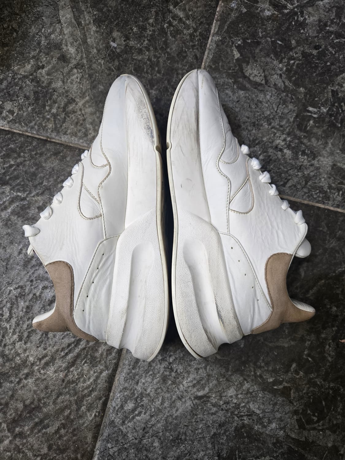 알렉산더 맥퀸 오버솔 스니커즈 화이트 상품이미지3