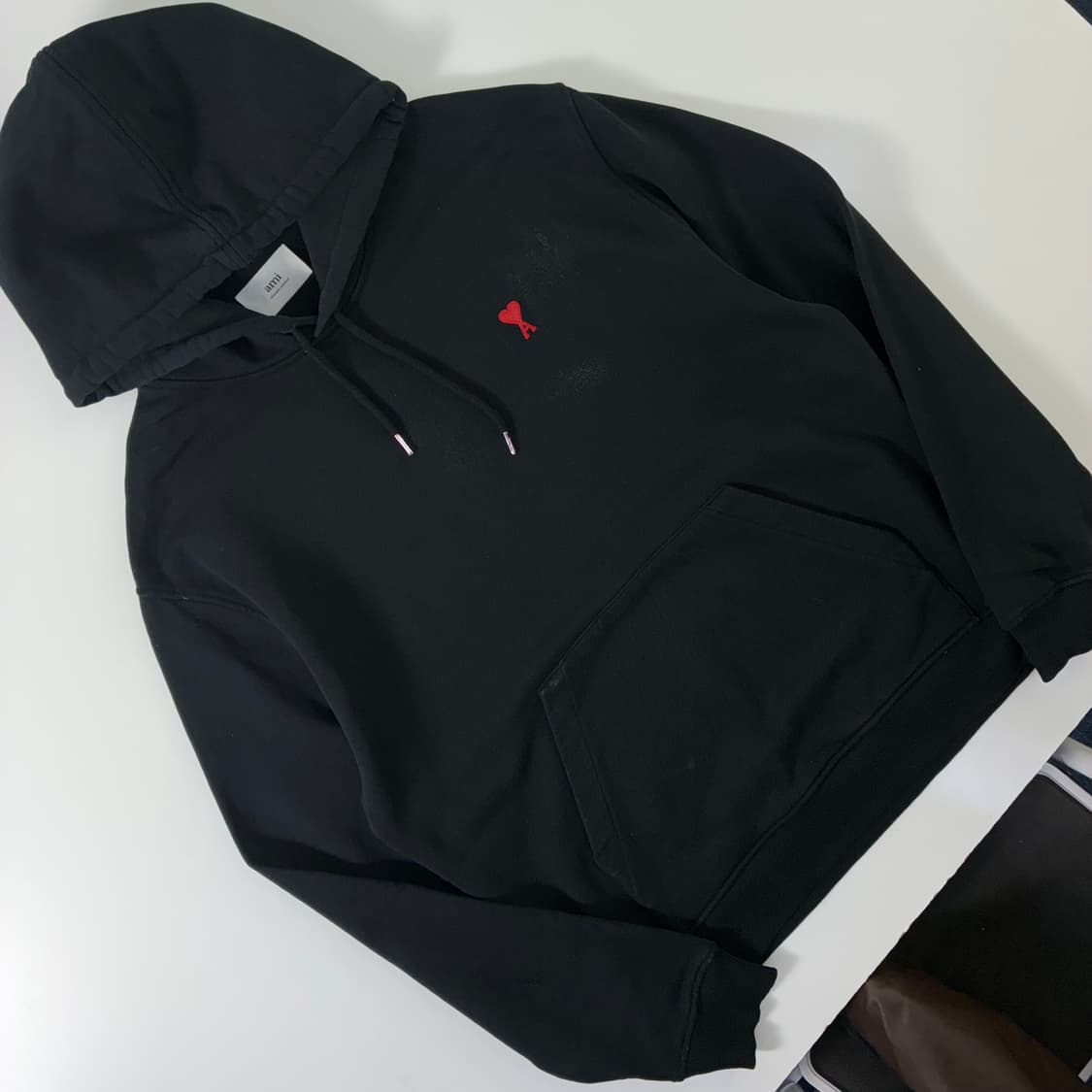 Ami  아미 드 꾀흐 스몰하트 로고 후드티   상품이미지2