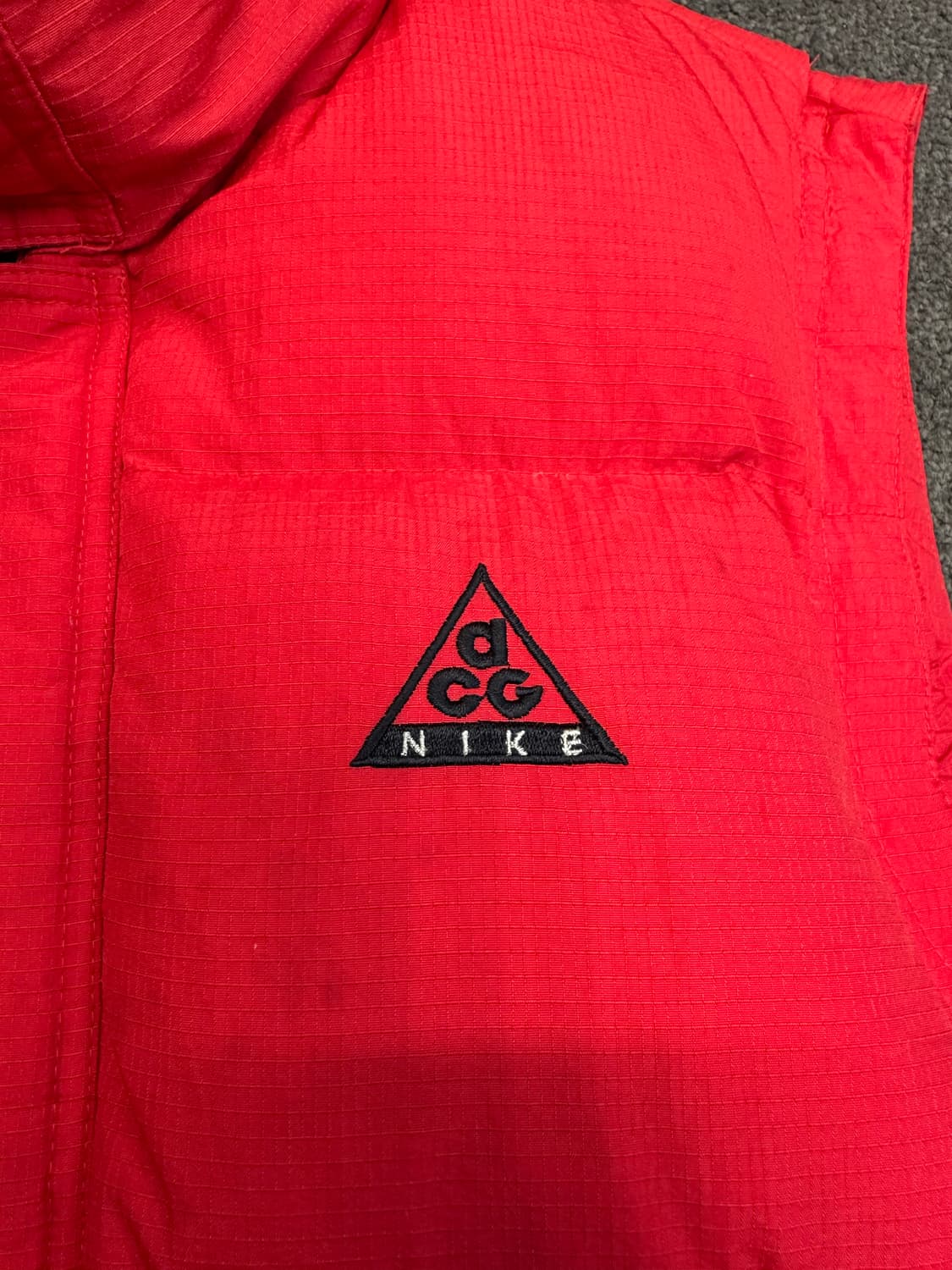 나이키 ACG 오리털 패딩 조끼 M 상품이미지2