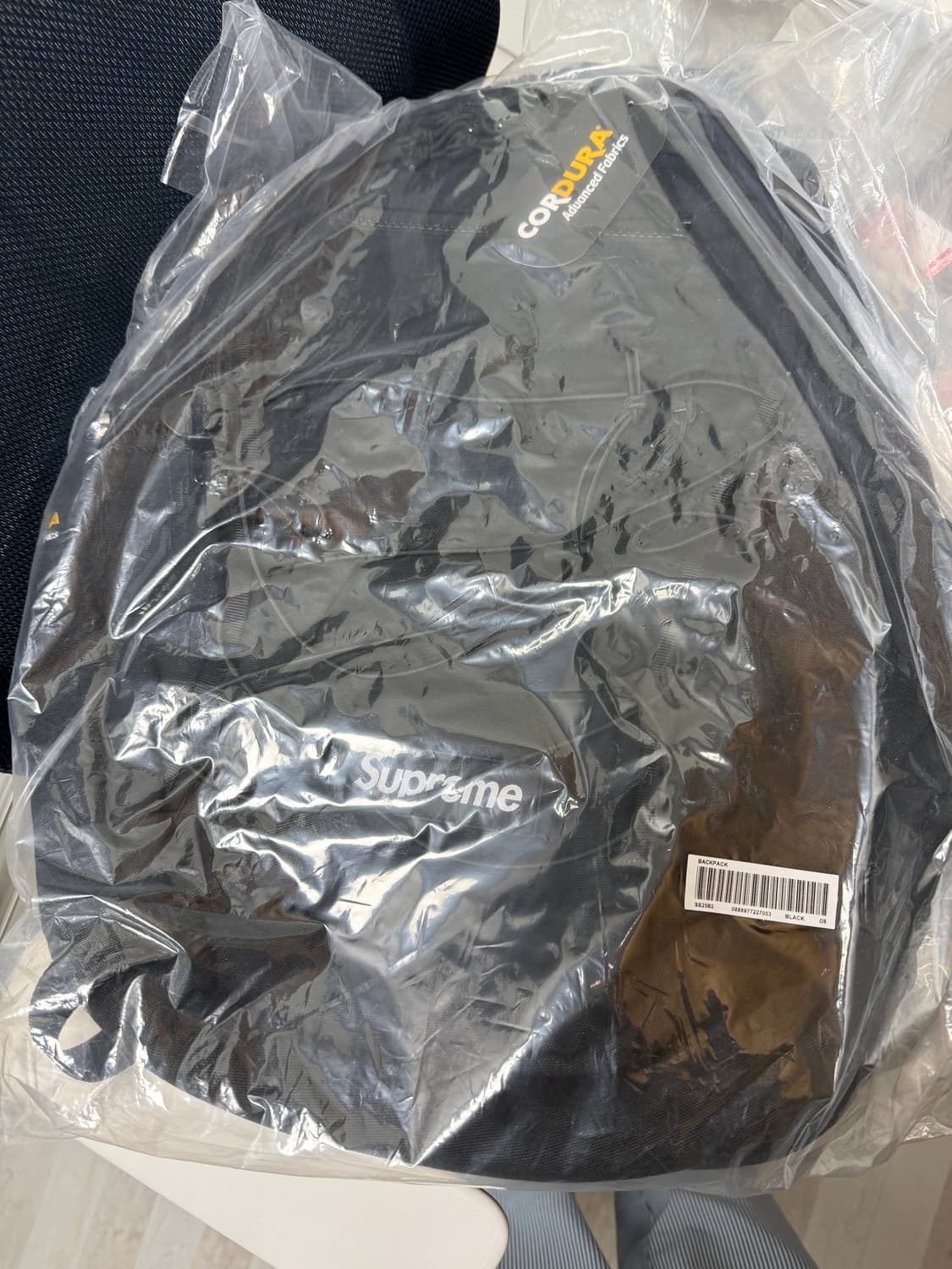 슈프림 25ss 백팩 블랙 새제품 상품이미지2