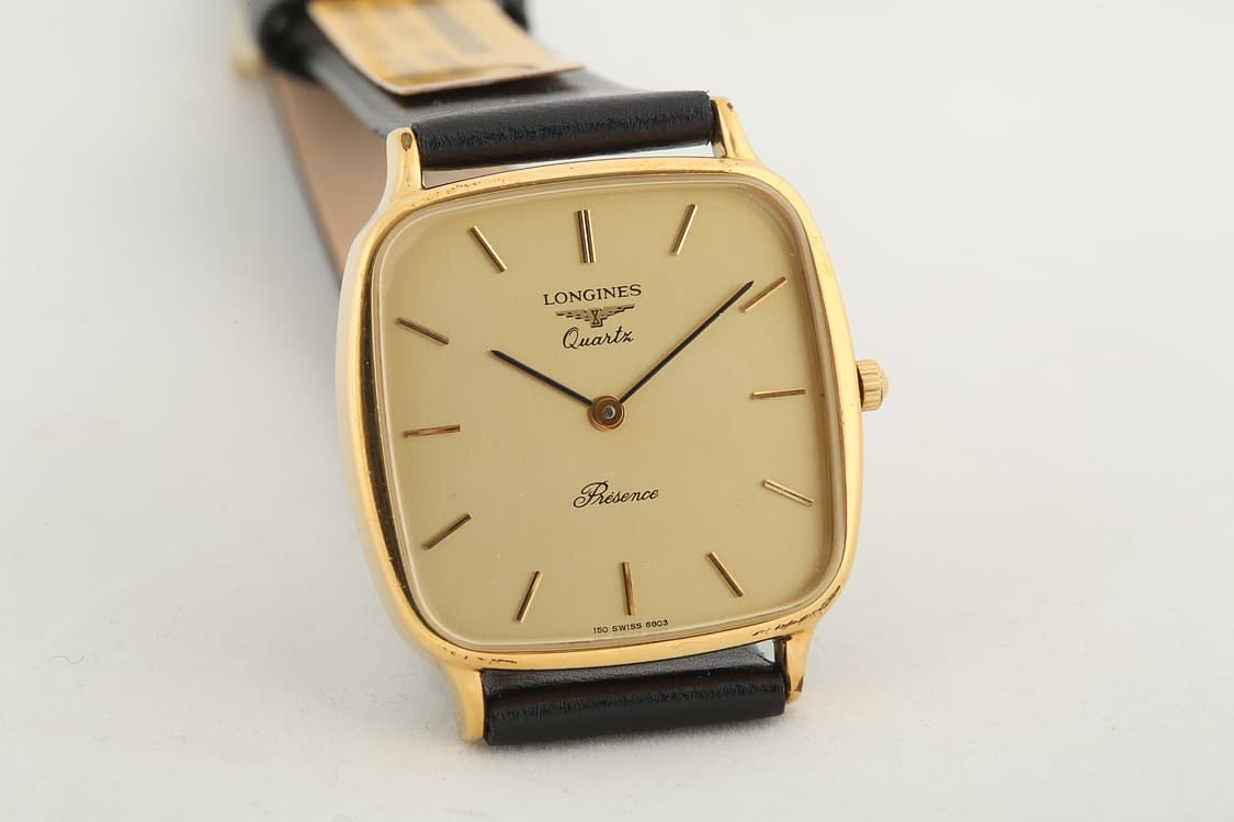 빈티지 론진 프레장스 Longines 골드 다이얼 쿼츠 시계 L150.4 상품이미지4
