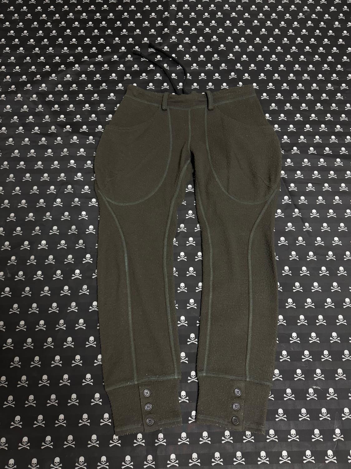 “Share Spirit” Fleece Tapered Pants 상품이미지1