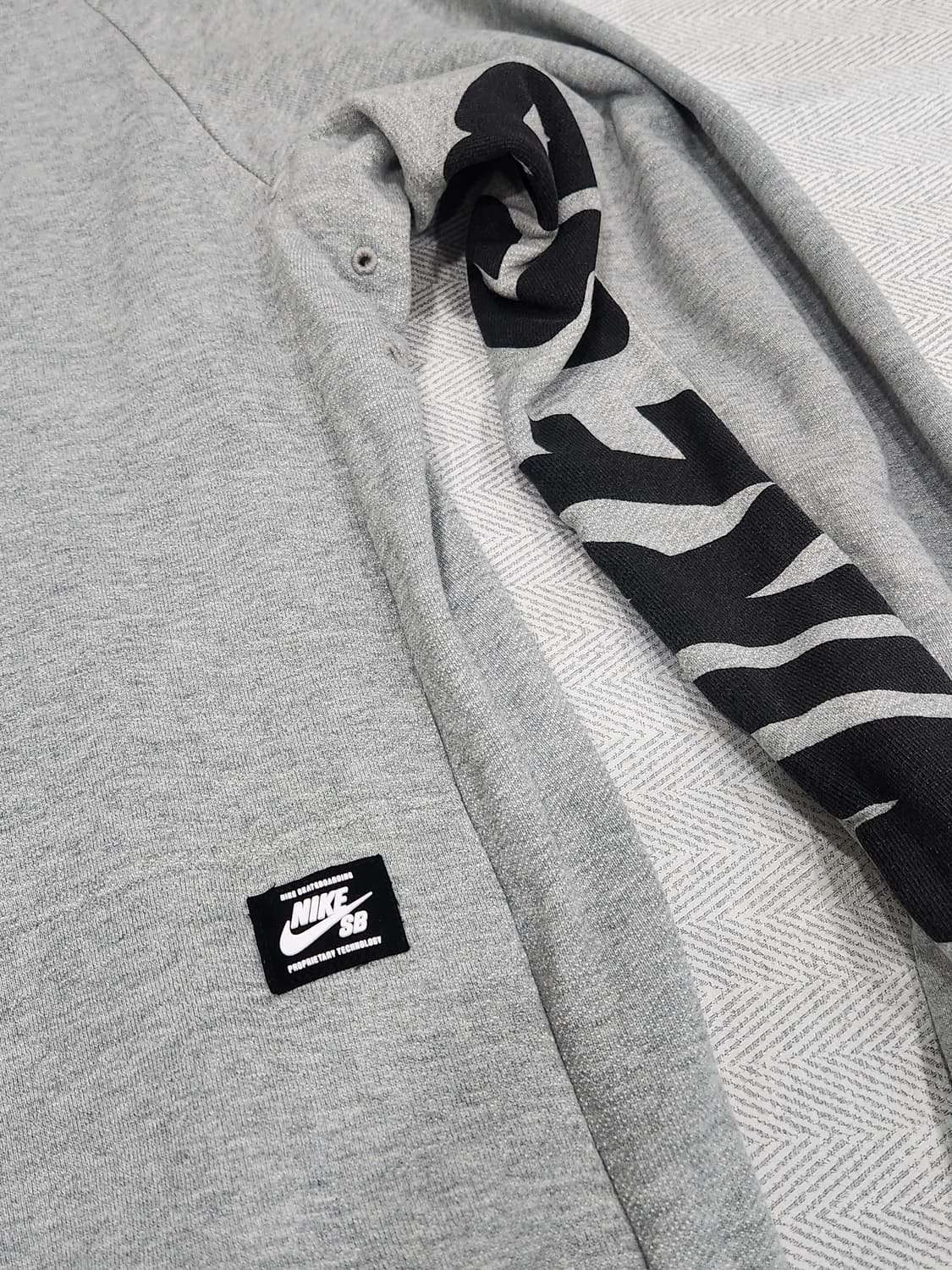 [M] 나이키 SB 맨투맨 회색 남성 M사이즈 상품이미지3