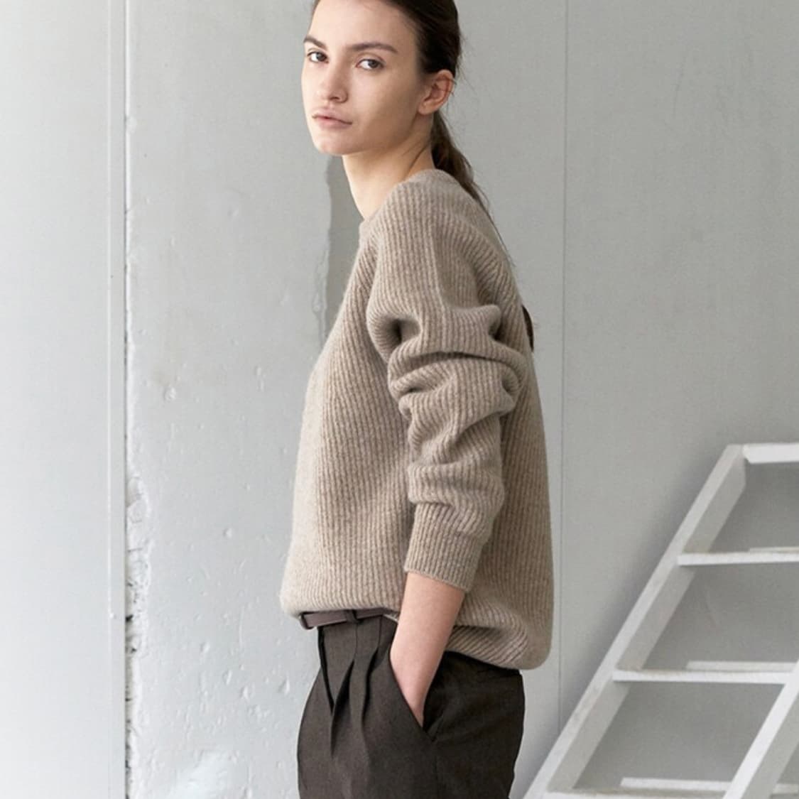 낫띵리튼(NOTHING WRITTEN) 베이비알파카 니트 프리사이즈 상품이미지2