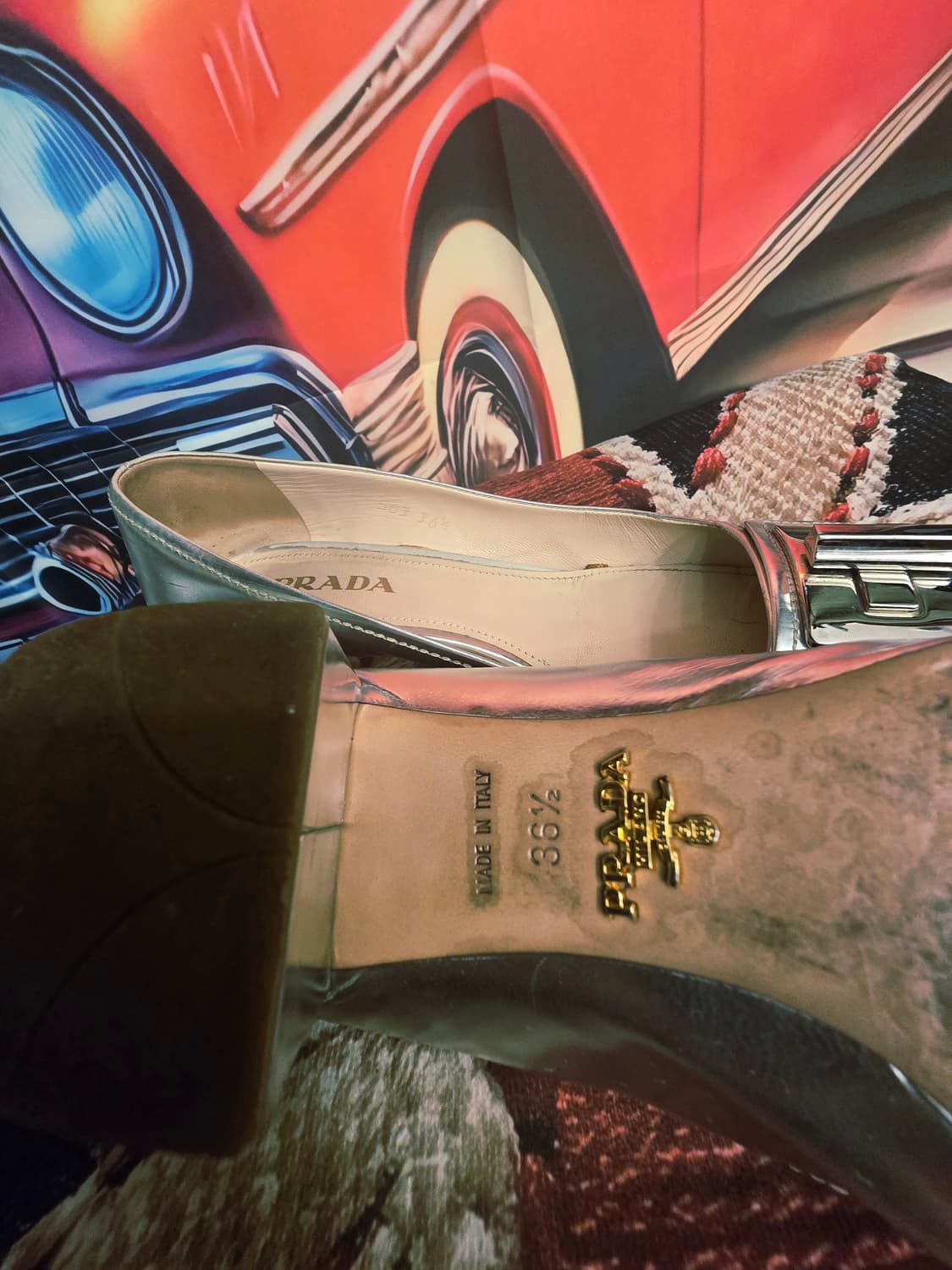 프라다 PRADA 실버 페이턴트 가죽 슬링백 펌프스 상품이미지7