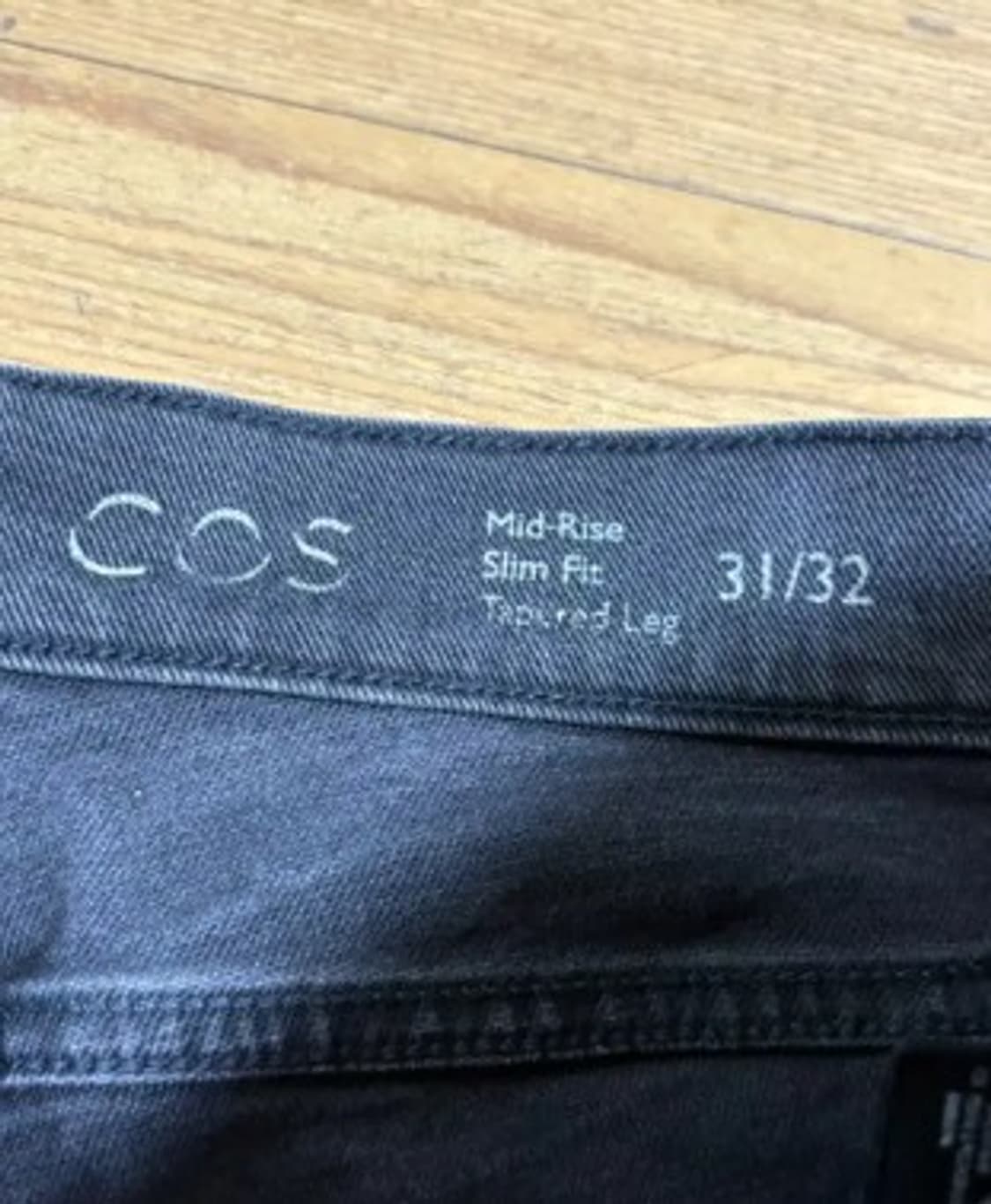 COS 코스 남성 미드라이즈 슬림핏블랙진 31/32 상품이미지6