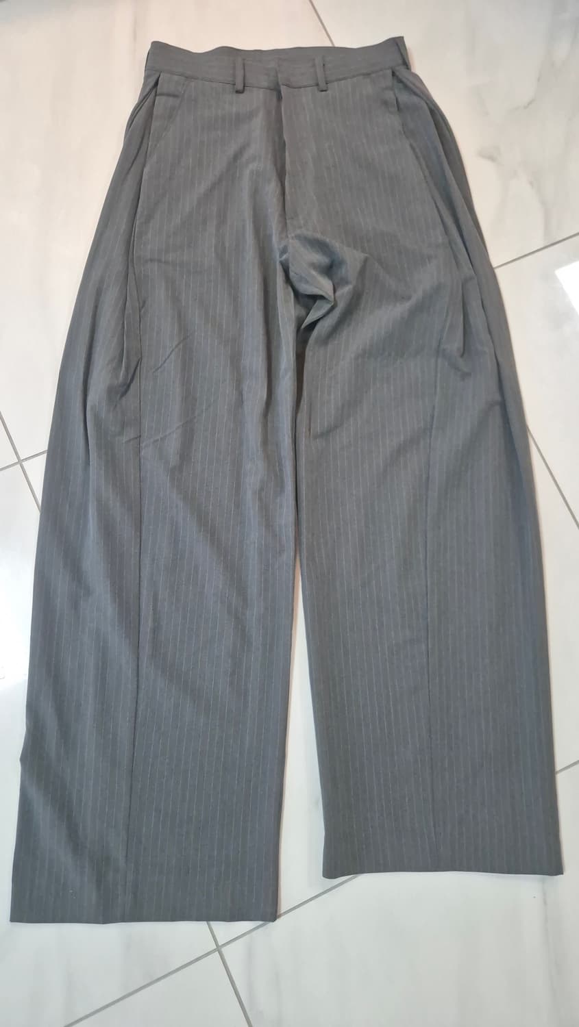 시그니처 멀티턱 와이드 슬랙스 상품이미지3