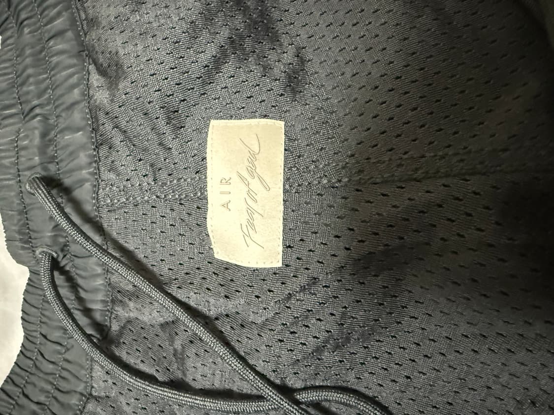 [M]나이키 x 피어오브갓 베스킷볼 쇼츠 오프느와르 상품이미지2