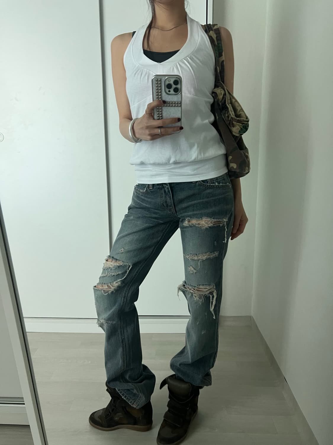 damage lowrise denim 상품이미지1