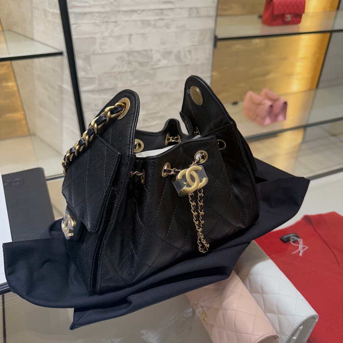 샤넬 25백 미니 블랙 골드 ( 미개봉 / 새상품 / 선물 추천 ) 상품이미지3