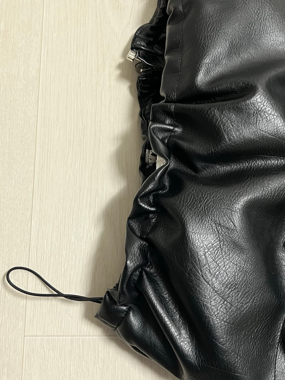 떠그클럽 레더패딩 3 상품이미지9