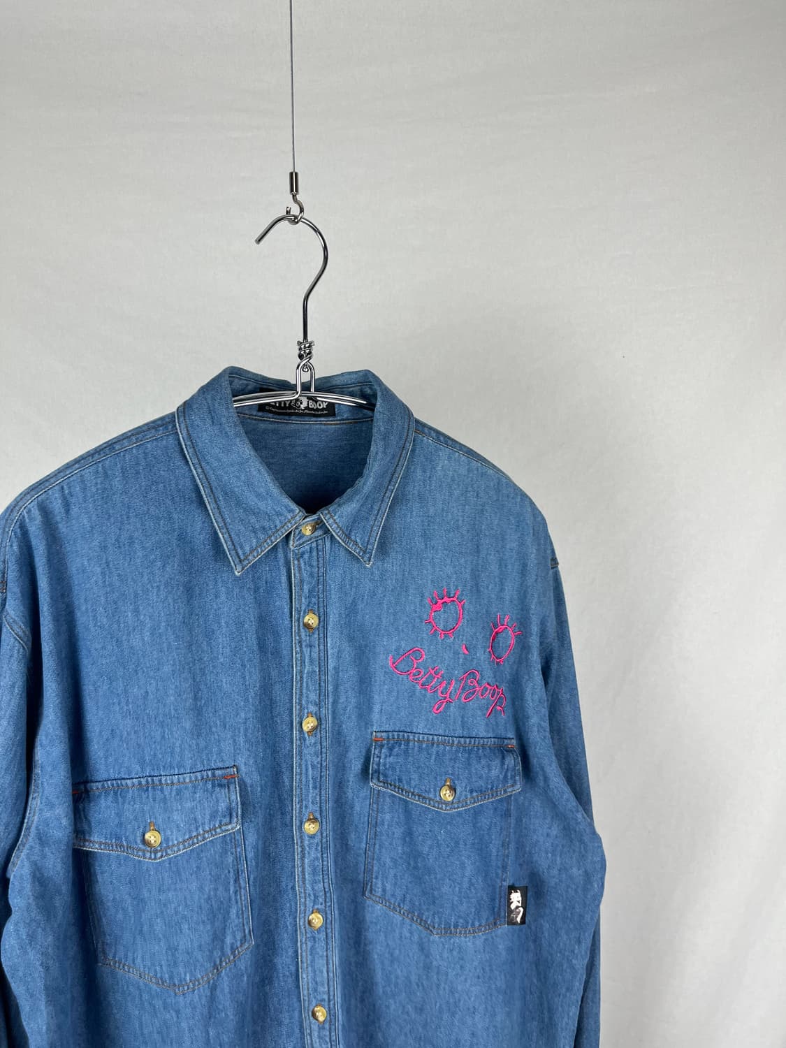 Betty Boop 백 프린팅 데님 셔츠  상품이미지4