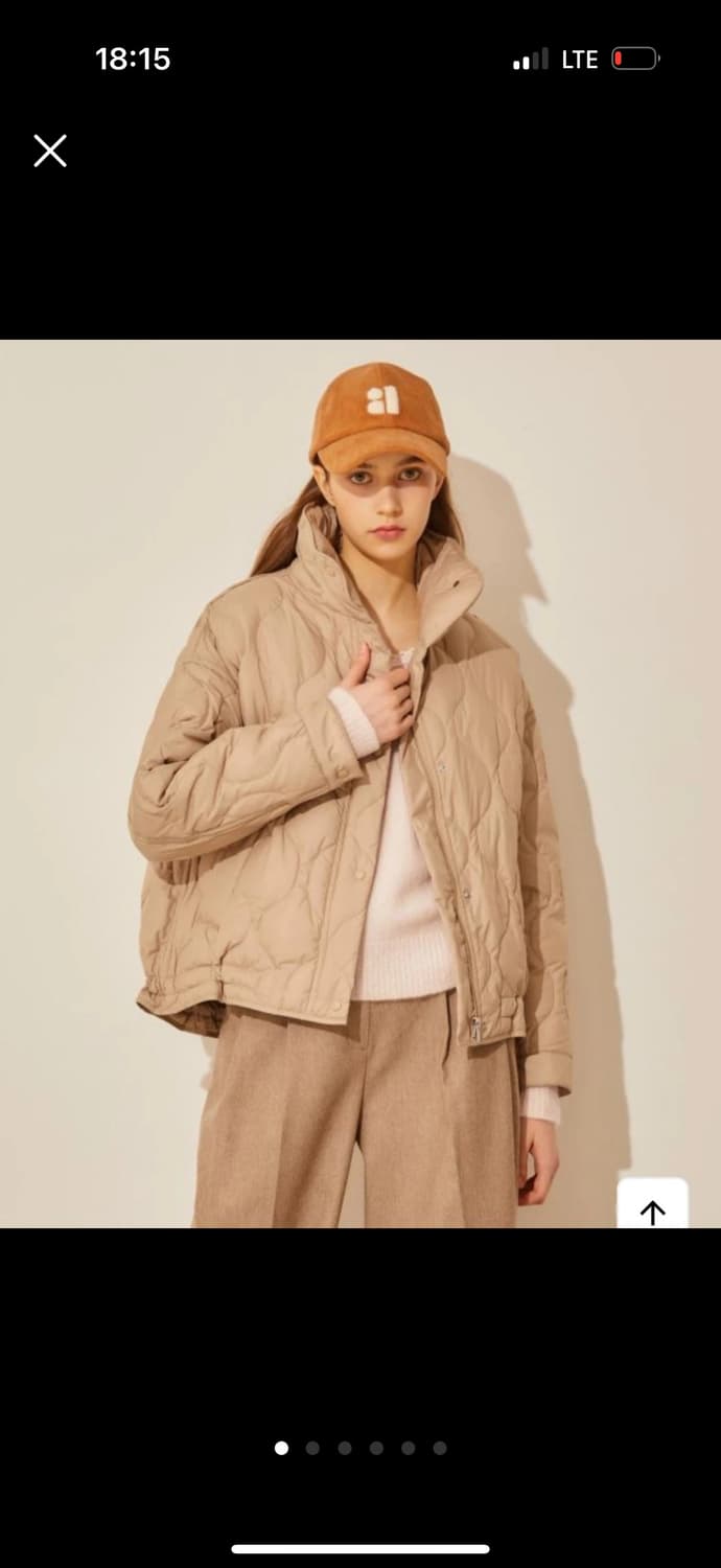 아떼 바네사브루노 구스 경량 패딩  상품이미지1