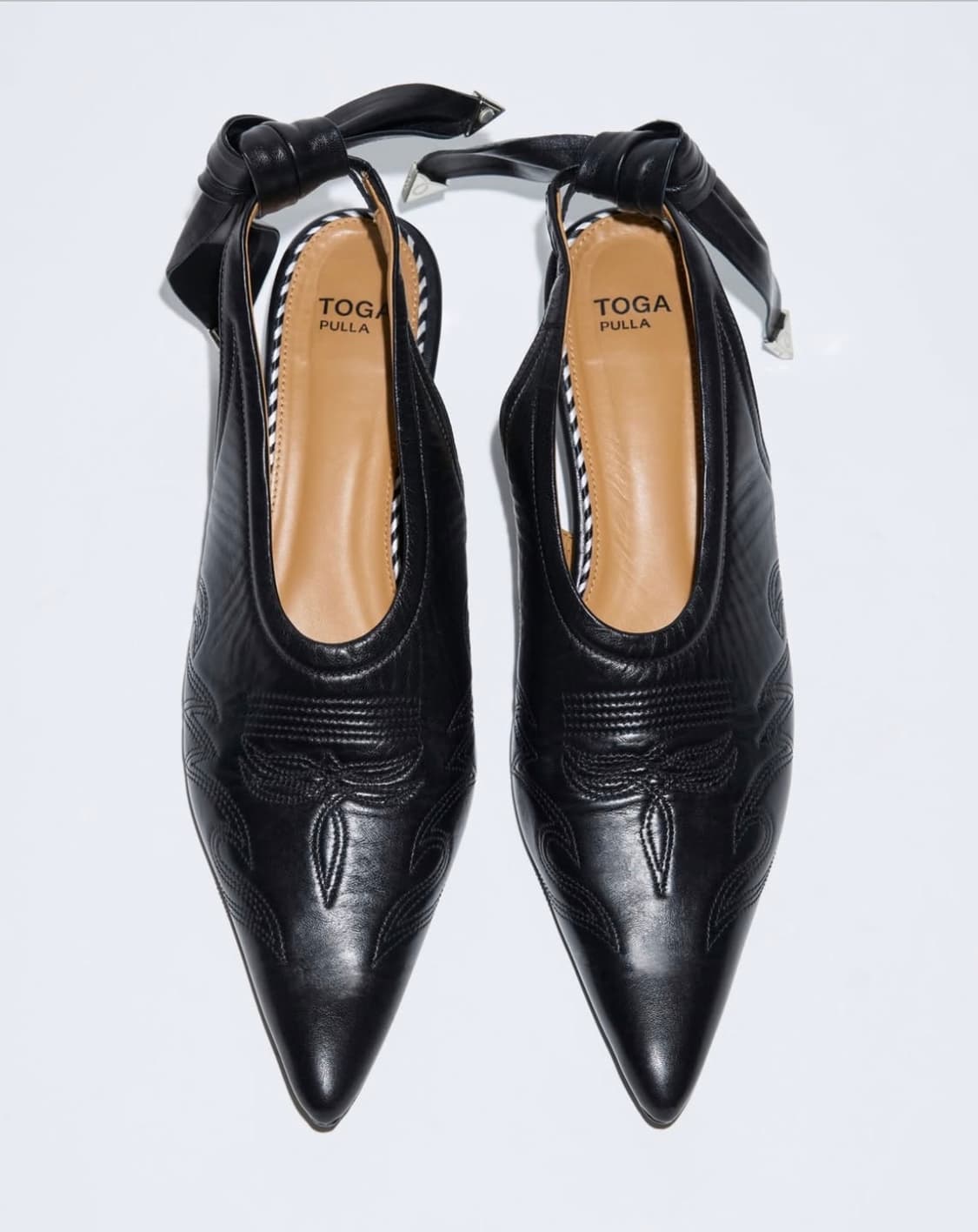 [36,37,38,39]토가 풀라 26ss WESTERN 리본 펌프스힐 상품이미지3